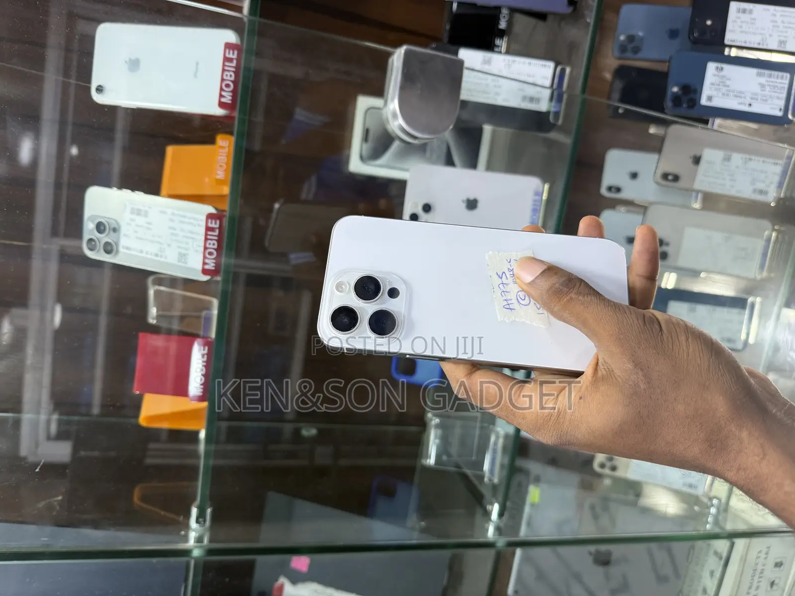 Apple iPhone 15 Pro Max 256 GB White
