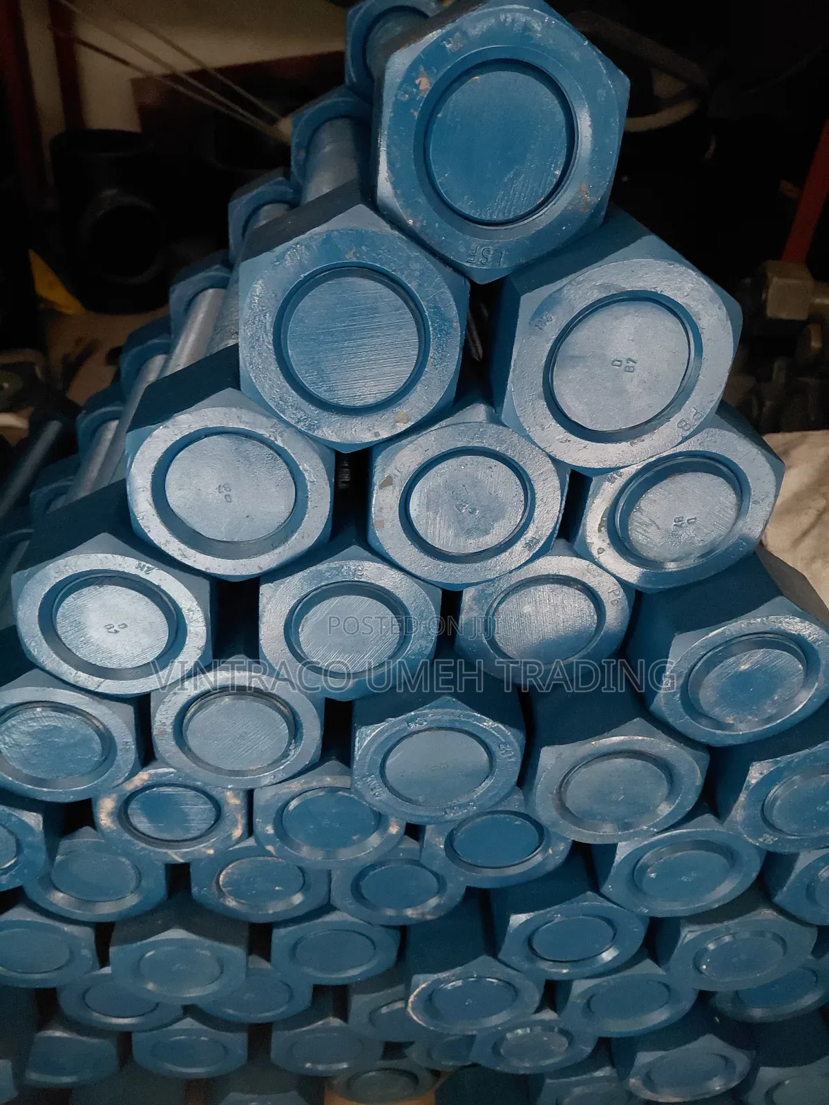 2 1⁄2" X 550mm Stud Bolt And Nut Xylan Coated B7/2h