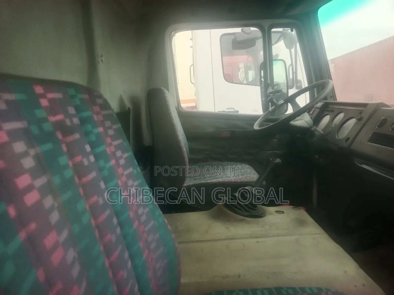 814 Truck (Foreign Used
