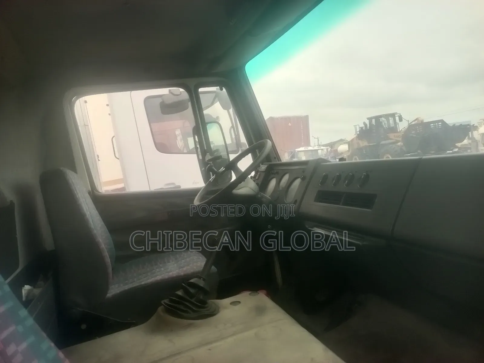 814 Truck (Foreign Used