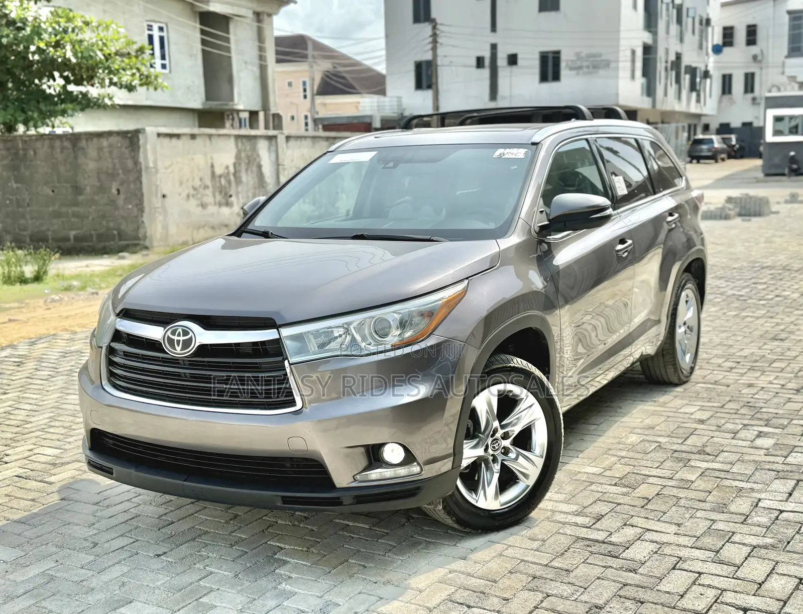 Toyota Highlander Limited Platinum V6 4x2 (3.5L 6cyl 6A) 2016 Gray