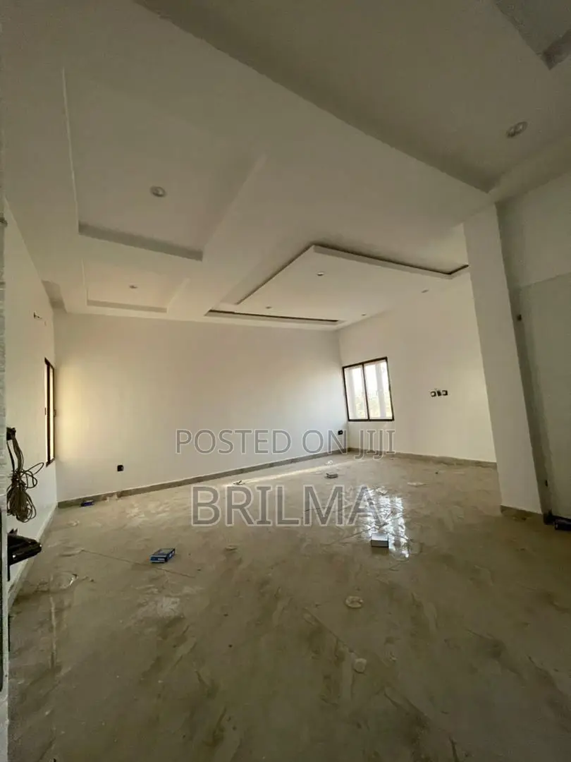 5bdrm House in Life Camp for sale