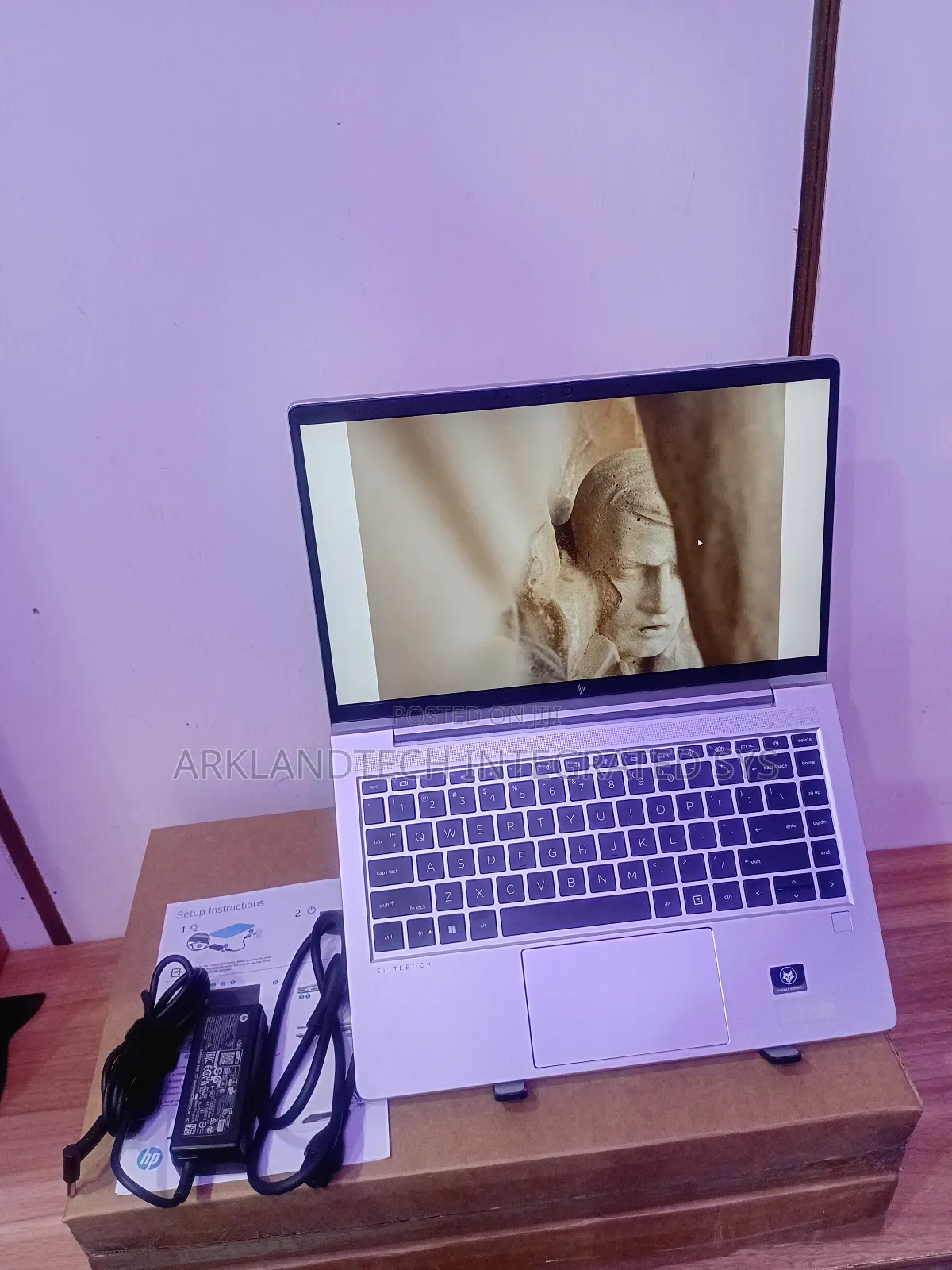 New Laptop HP 250 G8 16GB AMD Ryzen 5 SSD 512GB