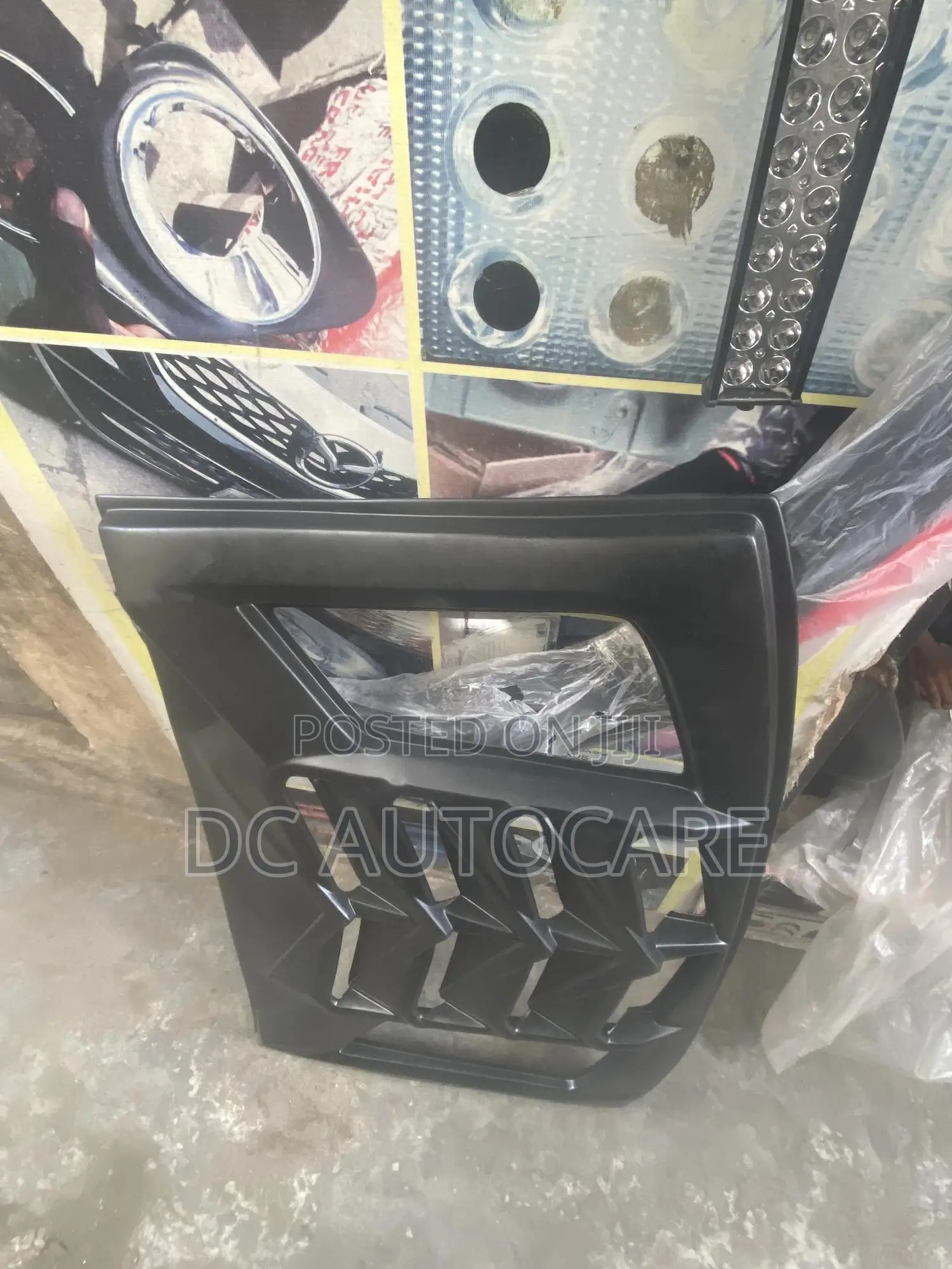 Back Louver for Is250