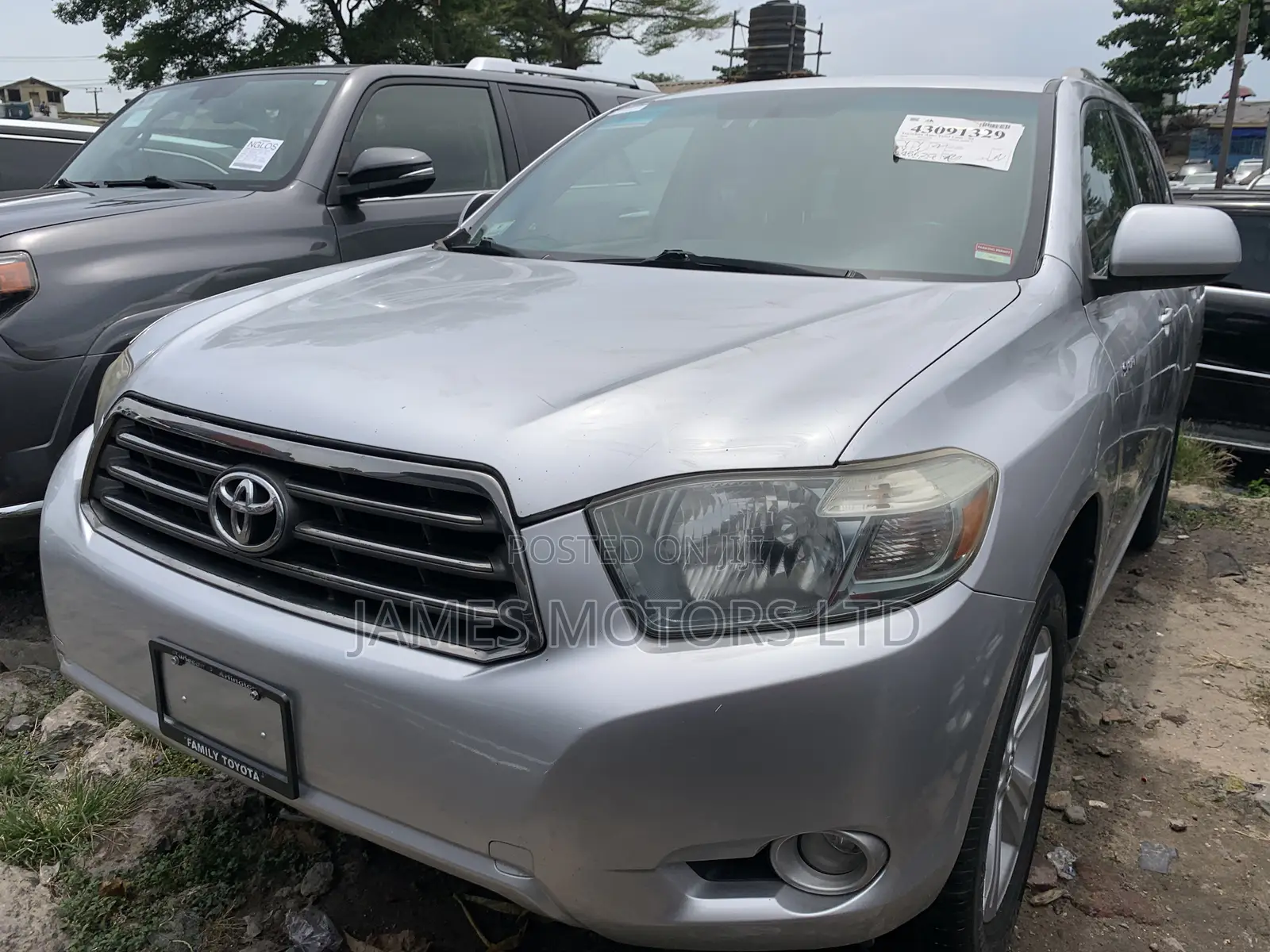 Toyota Highlander 2010 Silver