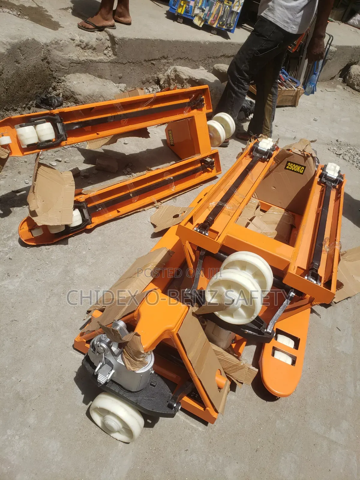 2.5ton Hydrolic Toyo Pallet Truck