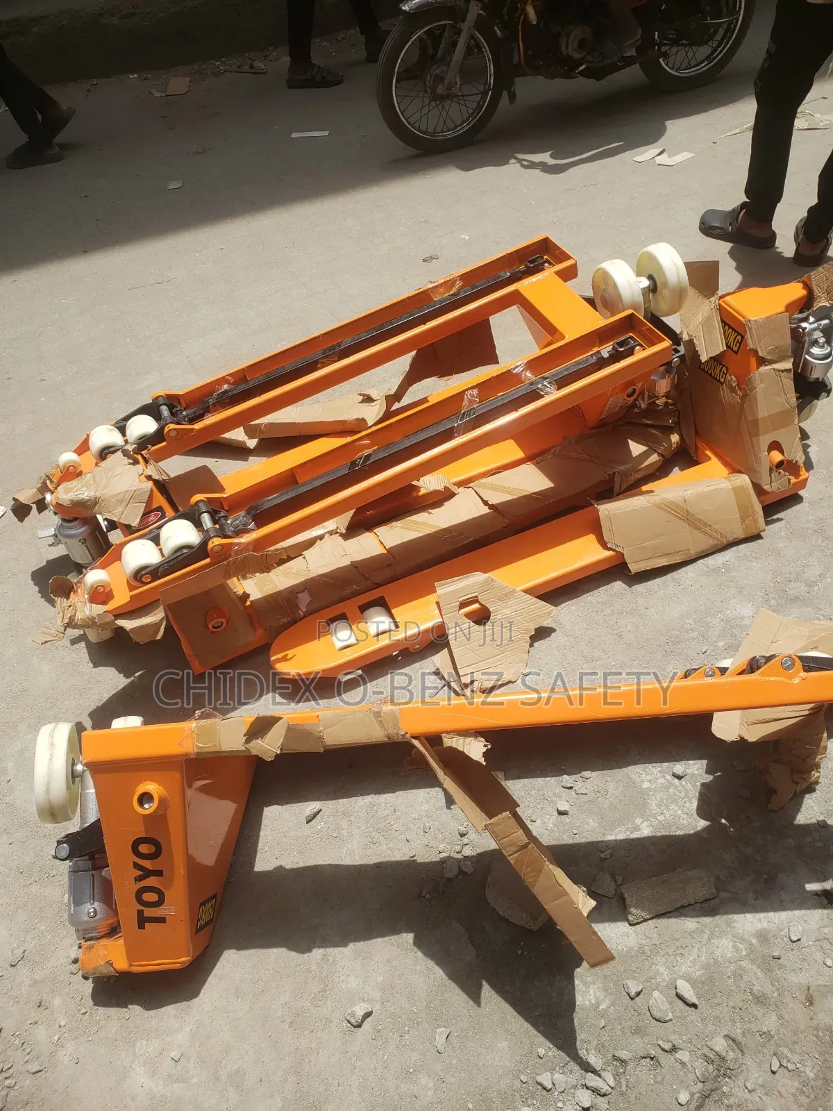 2.5ton Hydrolic Toyo Pallet Truck