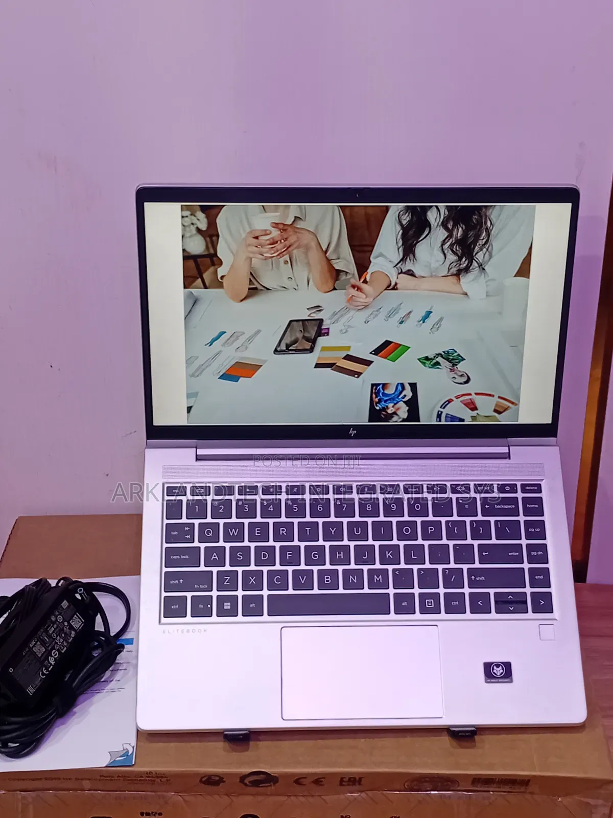 New Laptop HP 430 G2 16GB AMD Ryzen 5 SSD 256GB