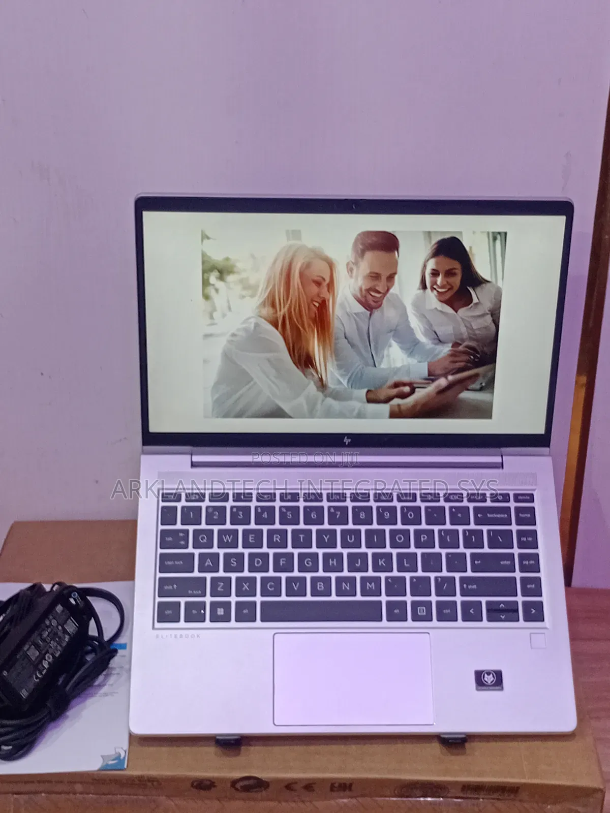 New Laptop HP 430 G6 16GB AMD Ryzen 5 SSD 256GB