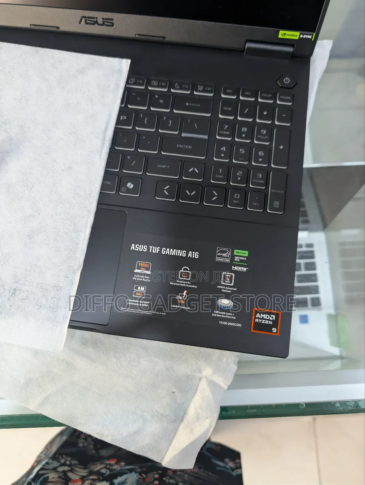 New Laptop Asus TUF Gaming A16 32GB AMD Ryzen 9 SSD 2T