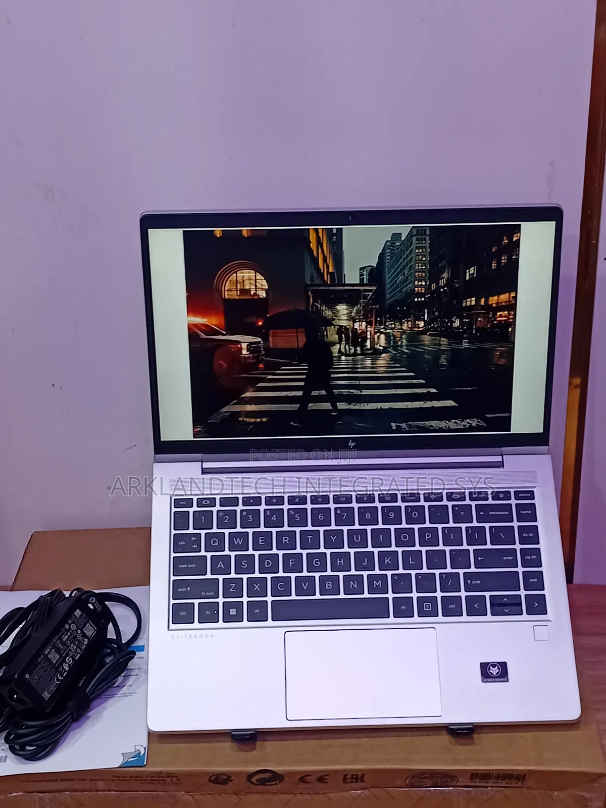 New Laptop HP 650 G6 16GB AMD Ryzen 5 SSD 256GB