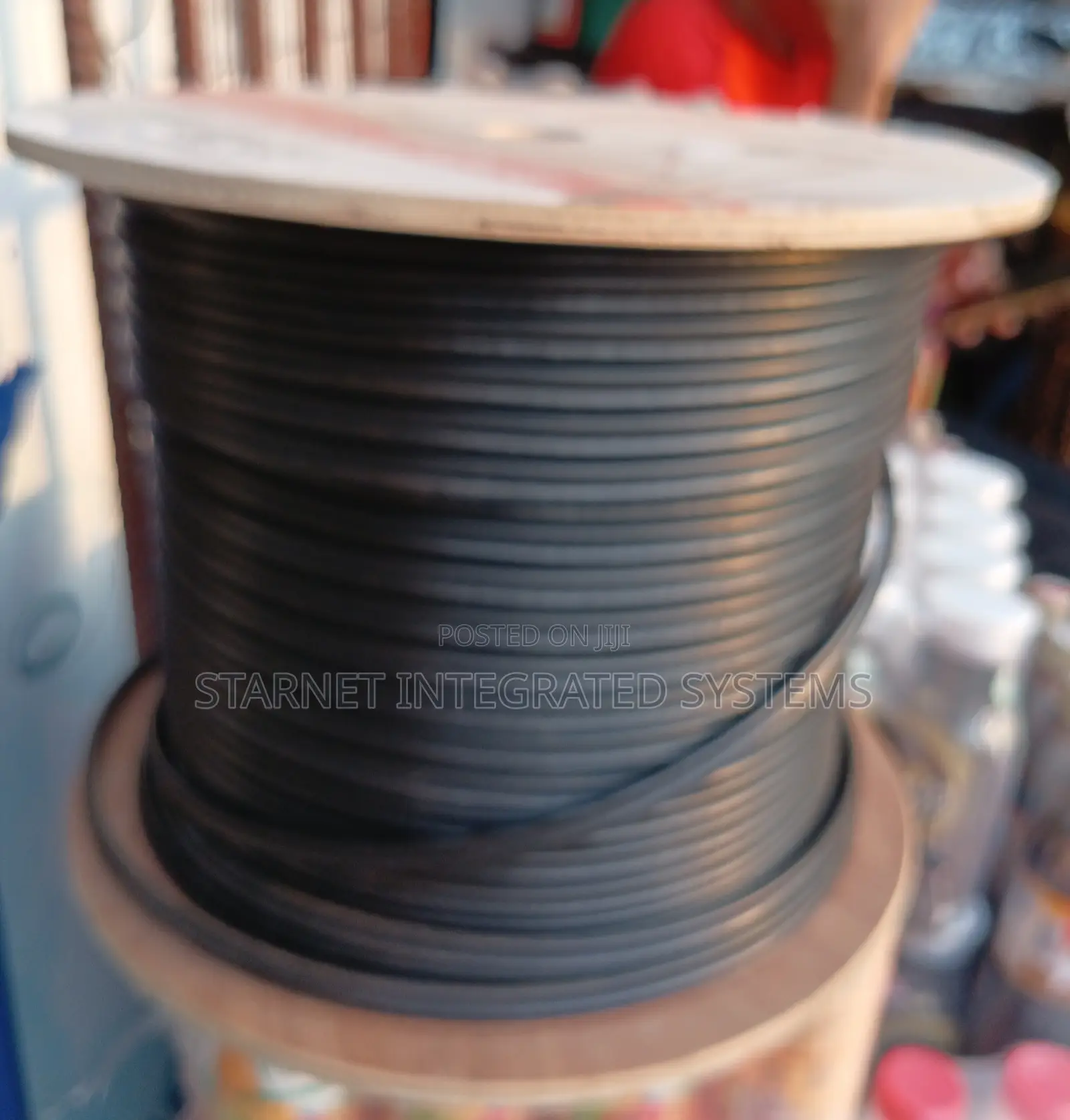 Iconstar 305m Rg59 Coaxial Cable With Power