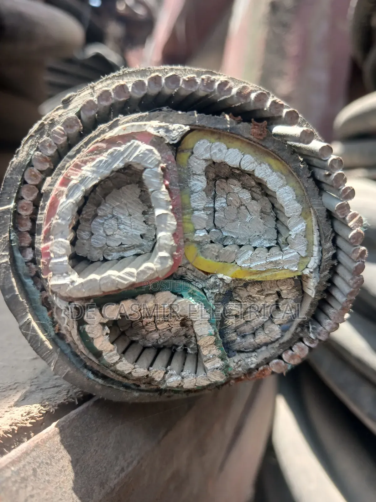 3 Half Core 300mm2aluminium Armoured Cable