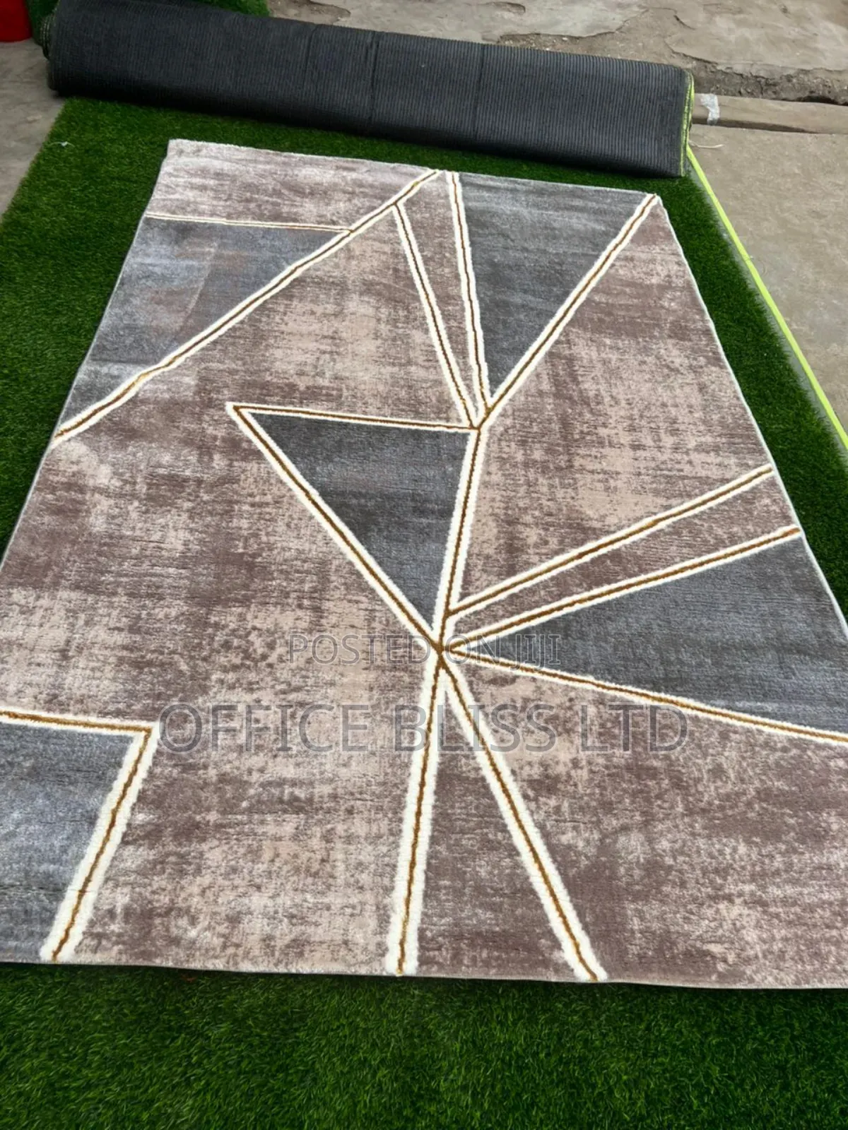Turkish  Dexim Milat Center Rug (Lite Brown & Gray)4 By 6 & 5 By 7