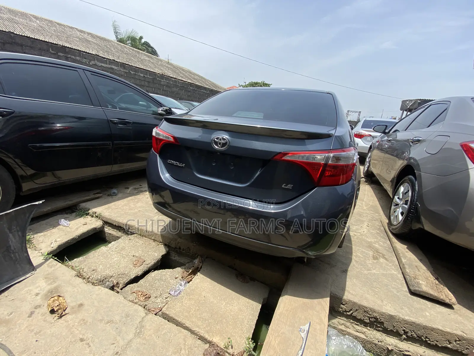 Toyota Corolla LE Plus 4dr Sedan (1.8L 4cyl CVT) 2016 Gray