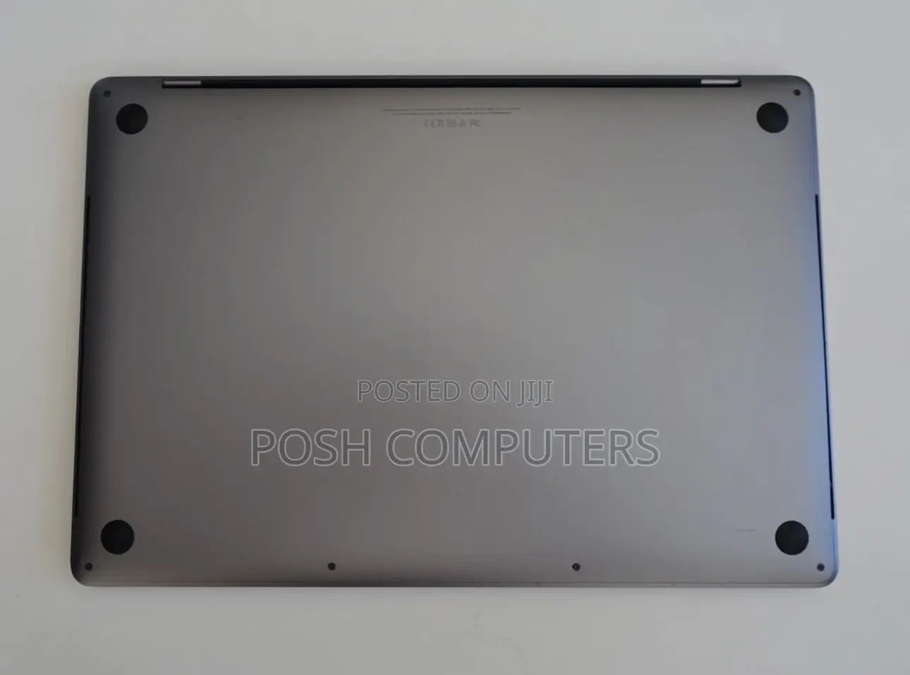 Laptop Apple MacBook Pro 2018 32GB Intel Core i9 SSD 1T