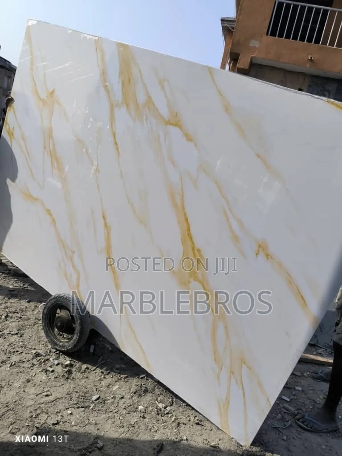 Quality Quartz Stones for Countertops Finishing