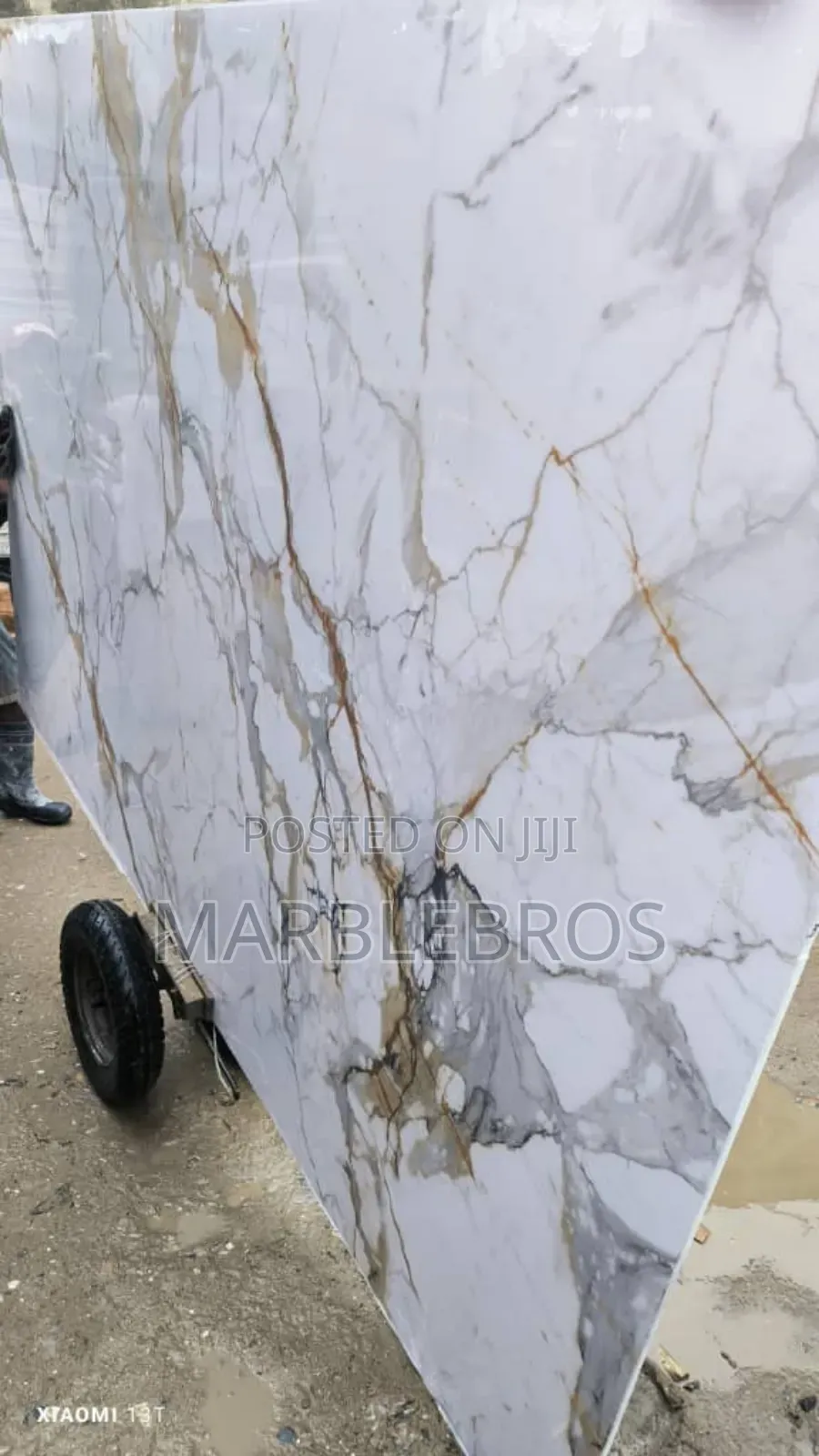Quality Quartz Stones for Countertops Finishing