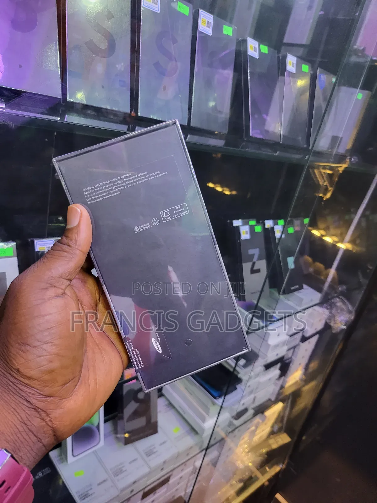 New Samsung Galaxy Z Flip4 256 GB