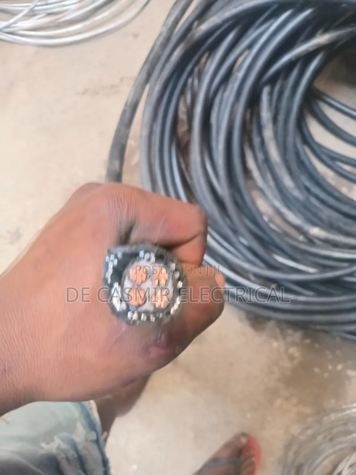 4x16mm2 Armoured Cable