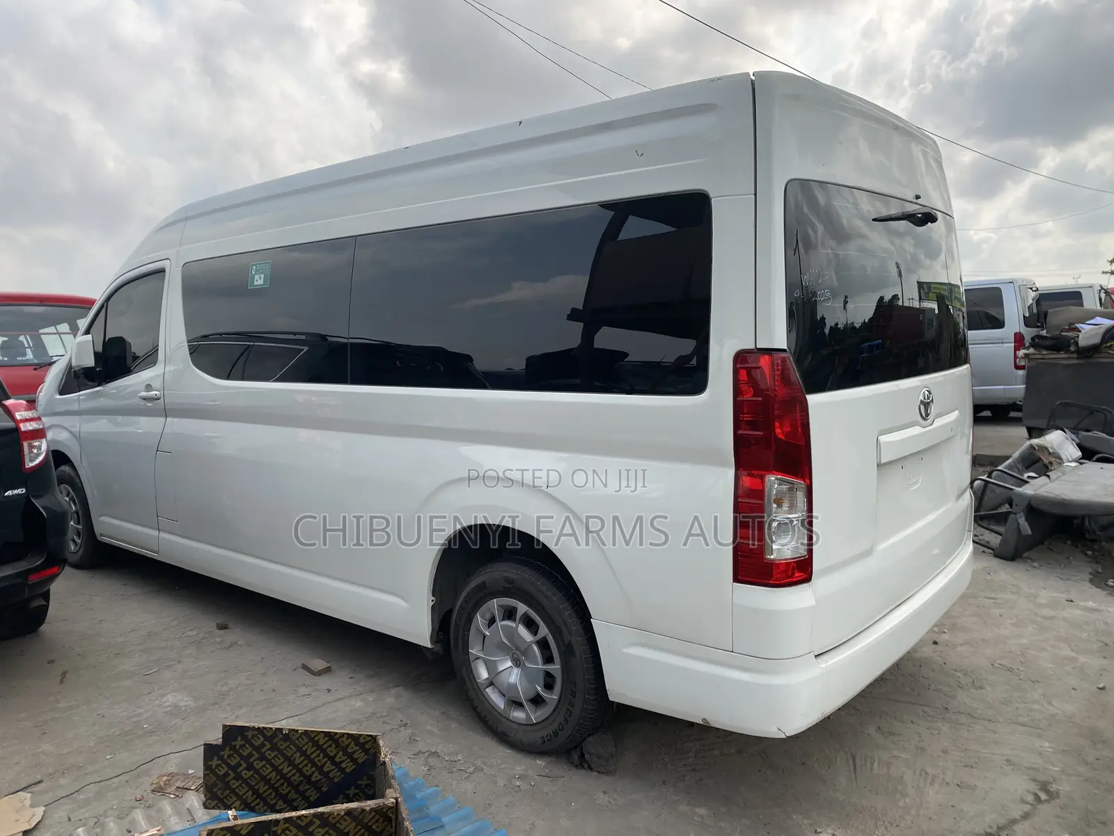 Toyota HiAce 2020 White