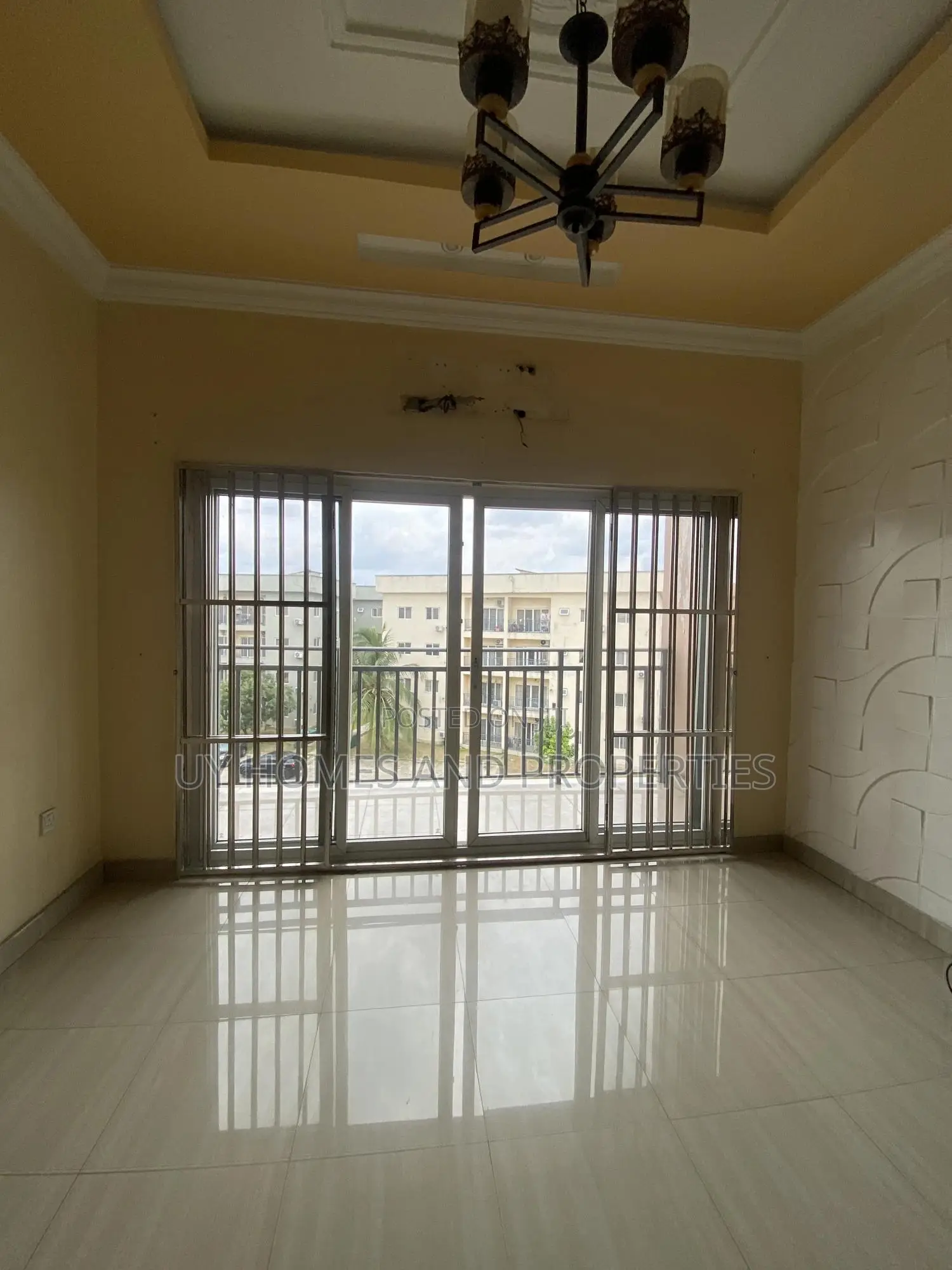 3bdrm Apartment in Rivtaf Golf Estate, Trans Amadi for sale