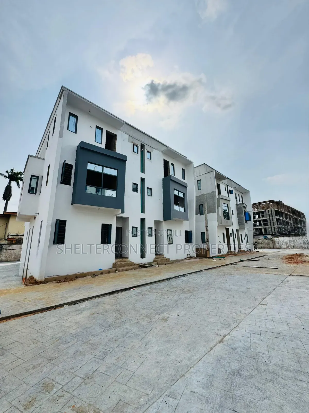 4bdrm Duplex in Opebi for sale