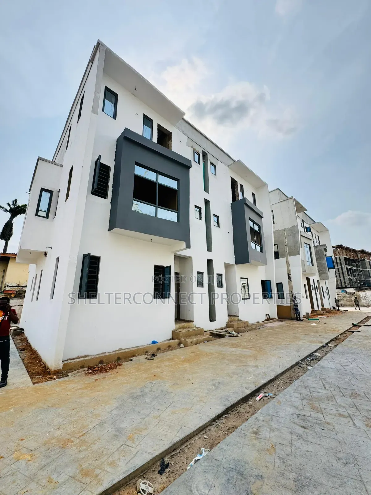 4bdrm Duplex in Opebi for sale
