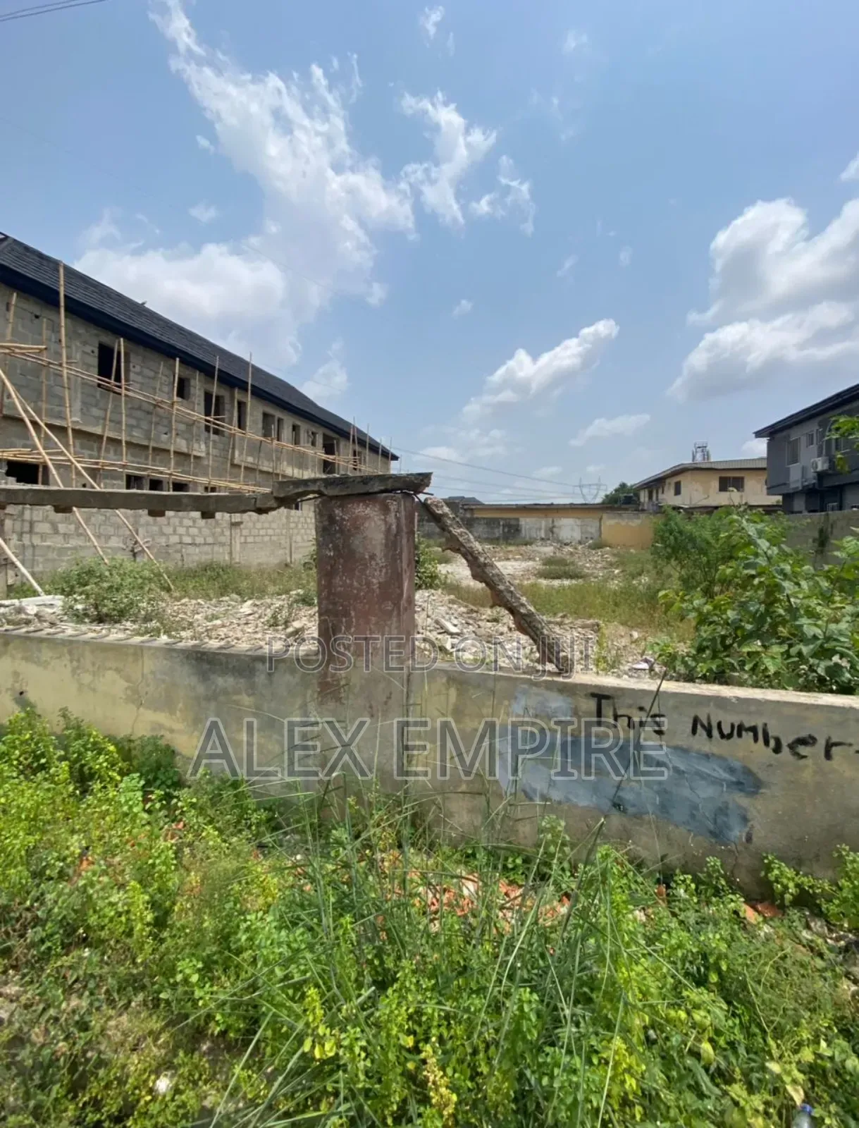 Dry Plot of Land in Ago for Sale