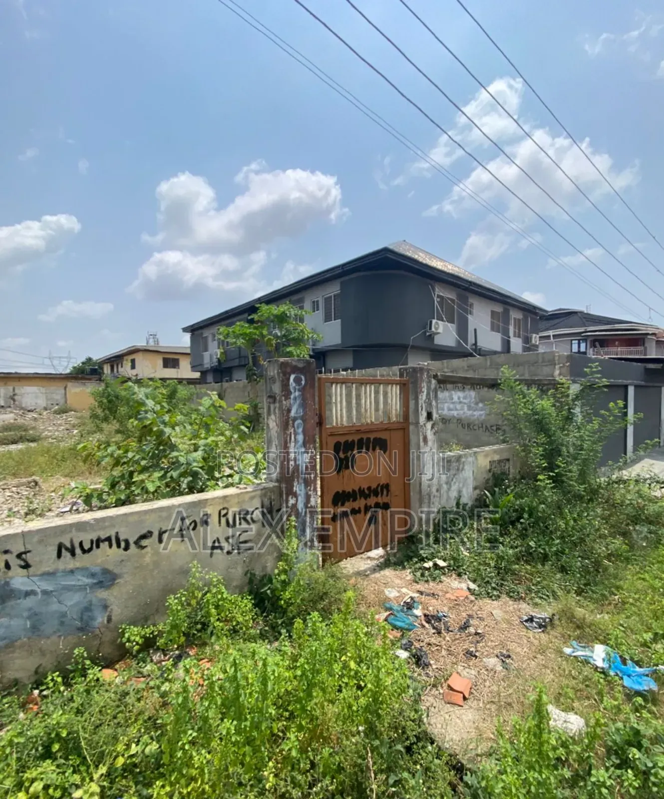 Dry Plot of Land in Ago for Sale
