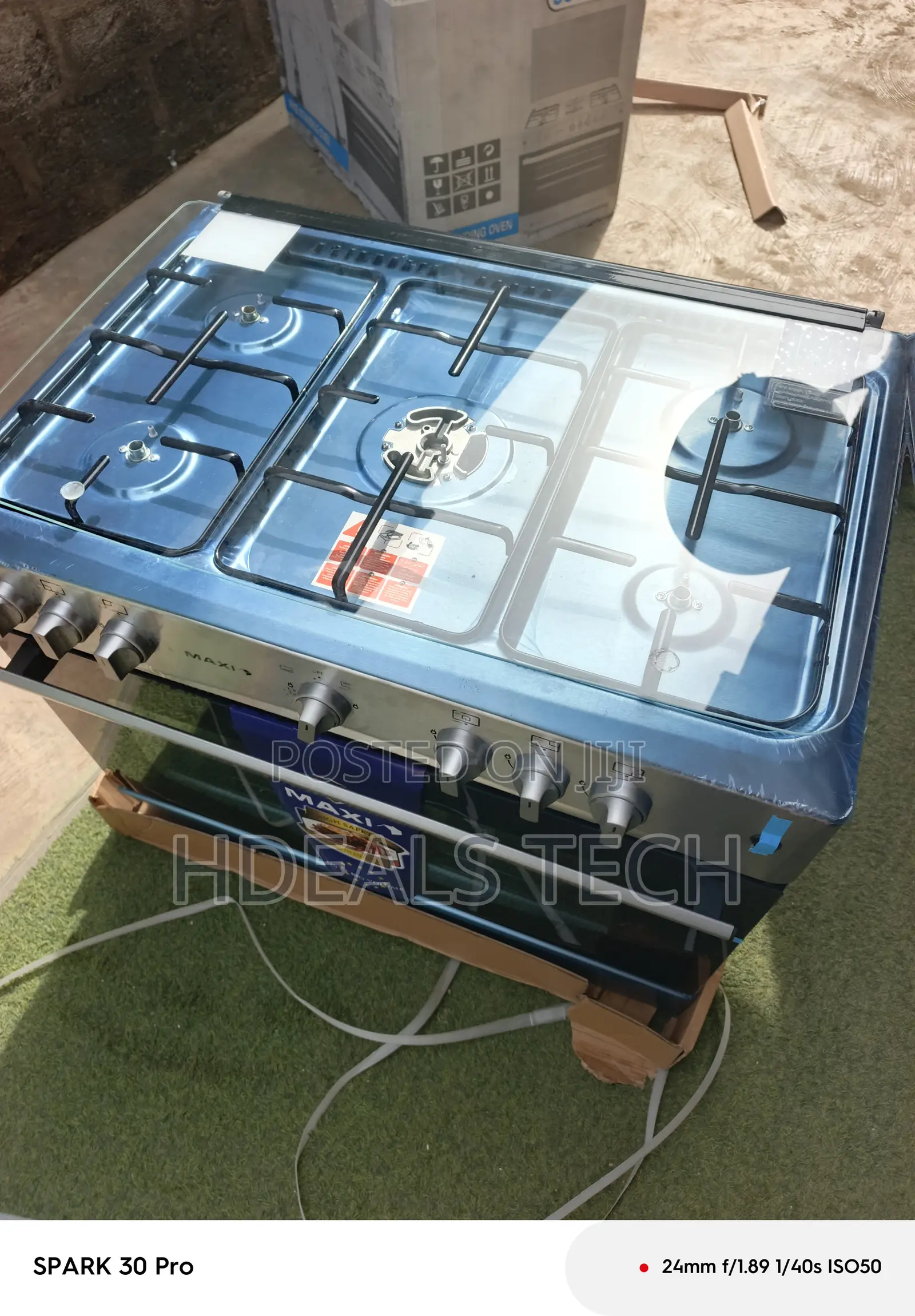 Maxi 90x60 Gas Cooker – Efficient Heat With Large Oven Space