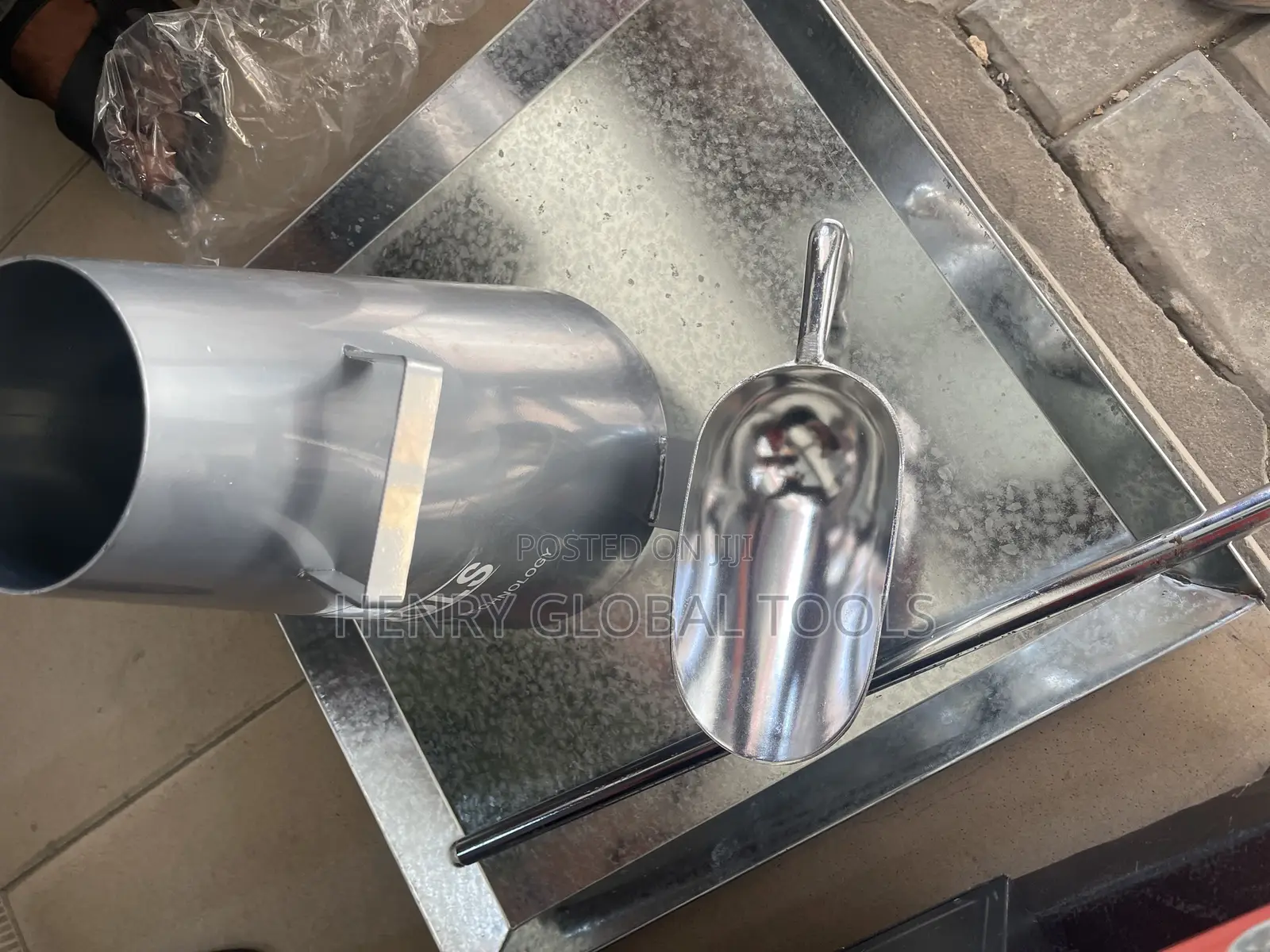 Industrial Stainless Steel Scoop Metal Chute Set –