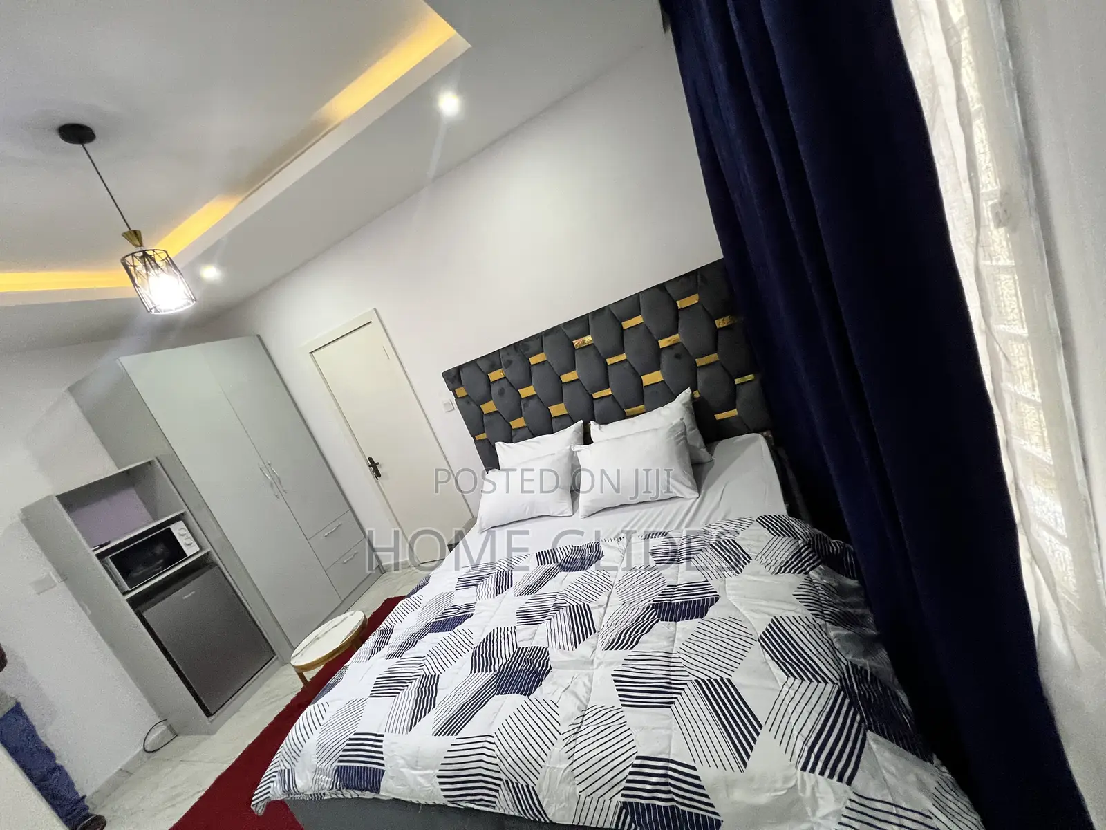 One Room Apartment