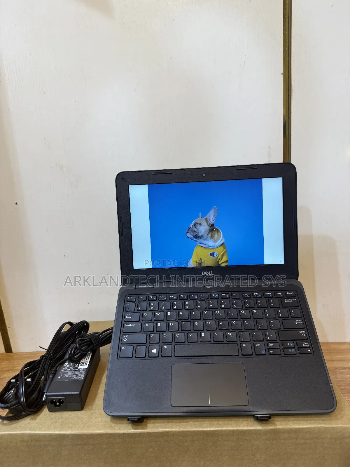 New Laptop Dell Latitude 12 5289 4GB Intel Celeron SSD 60GB
