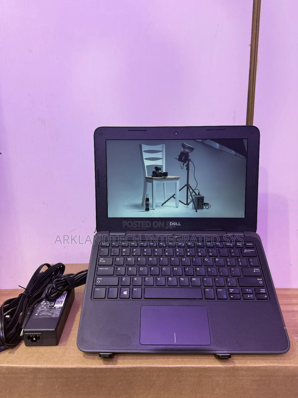 New Laptop Dell Latitude 12 E5270 4GB Intel Celeron SSD 60GB