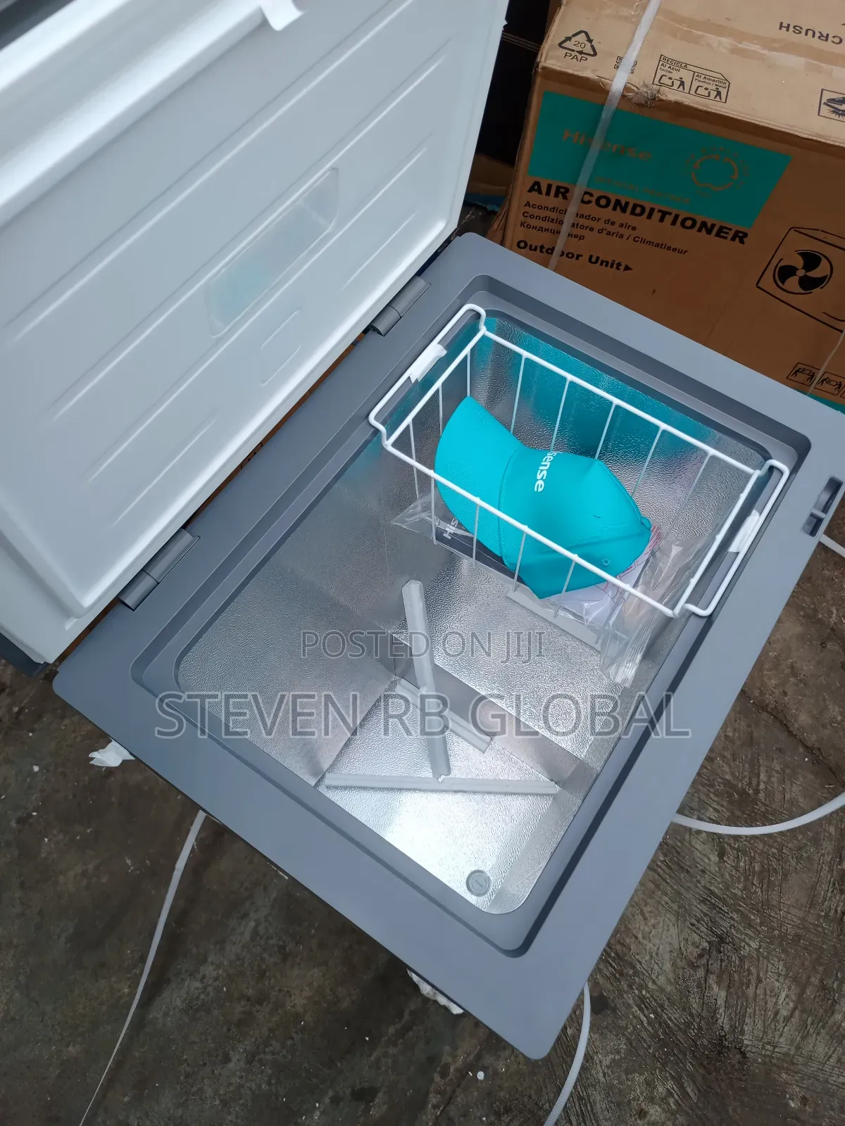 Hisense 97l Chest Freezer – Silver | Fc130sh
