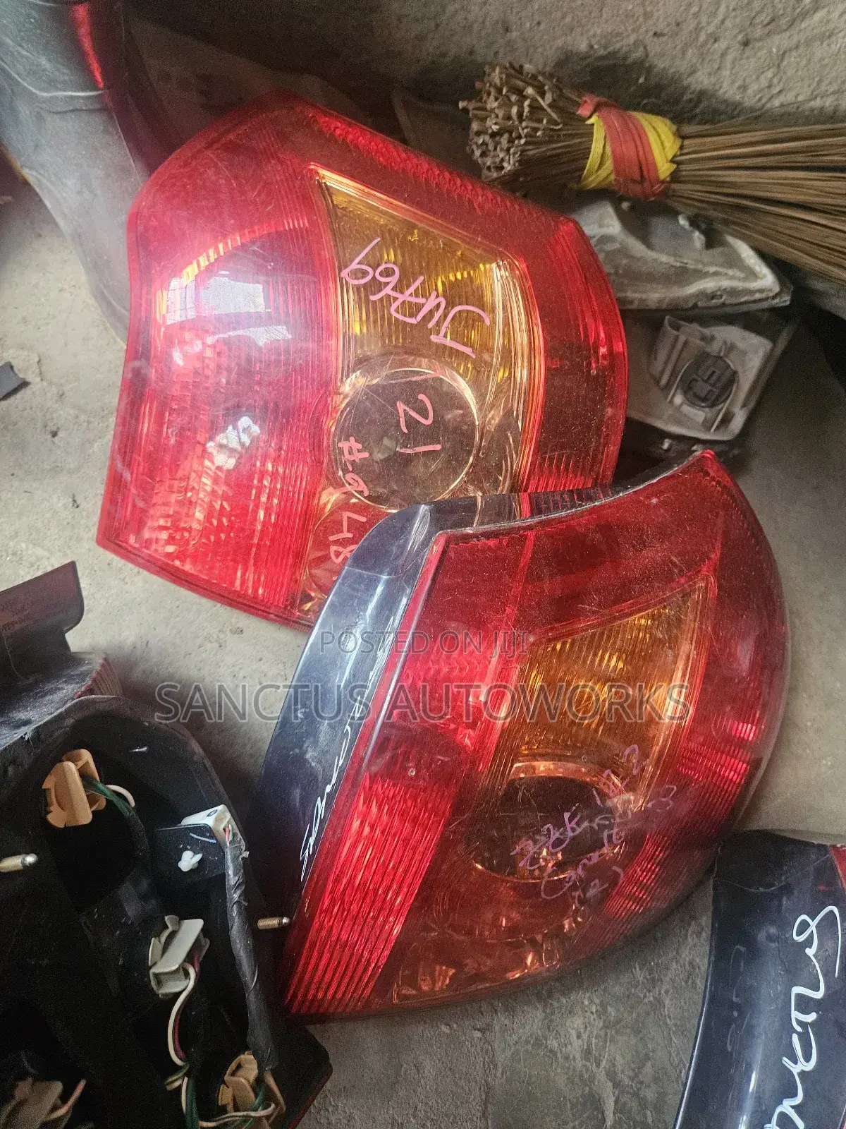 Backlight Toyota Corolla E 2005