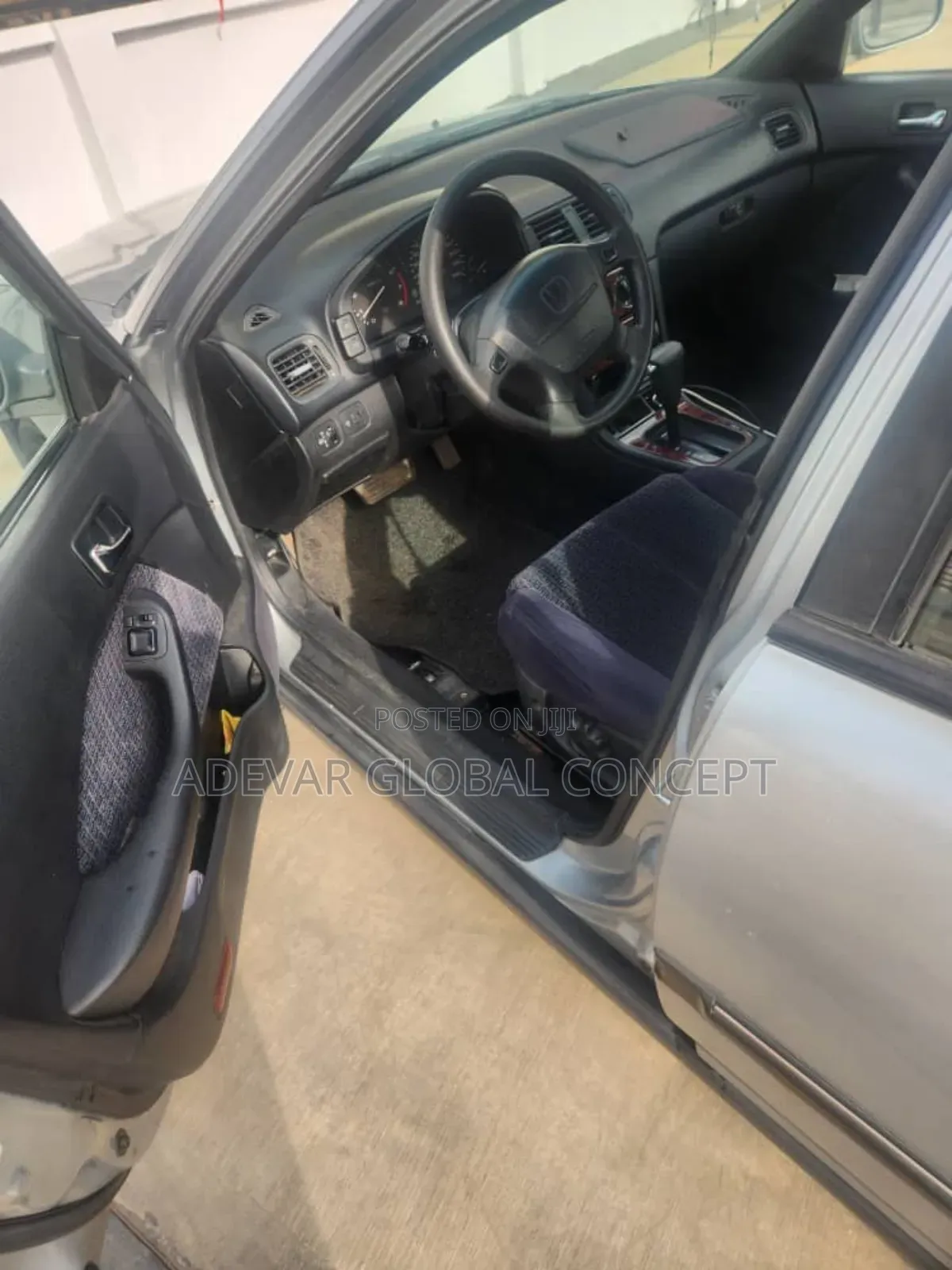 Honda Accord Coupe 2000 Silver