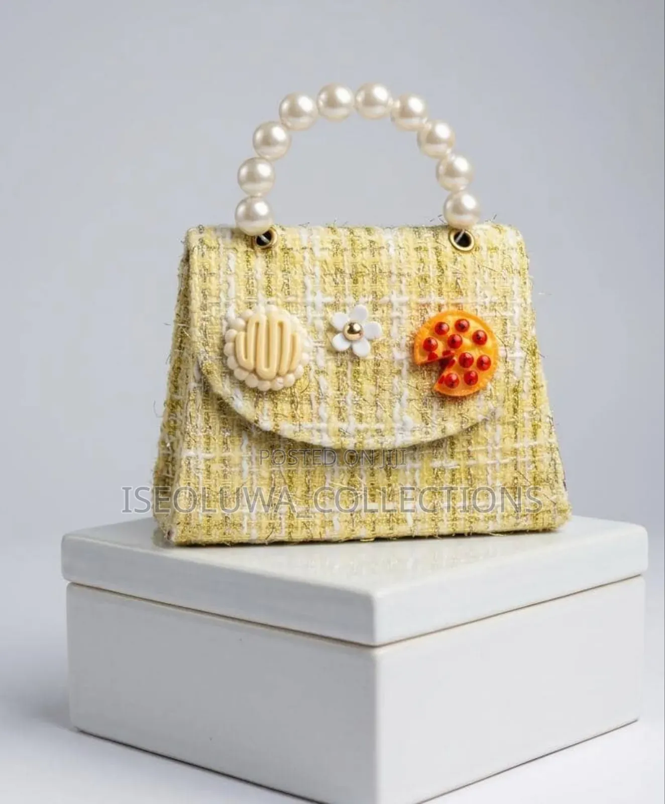 Adorable Kawaii Pastel Baby Bag – Soft Fluffy Handle Bow Detail