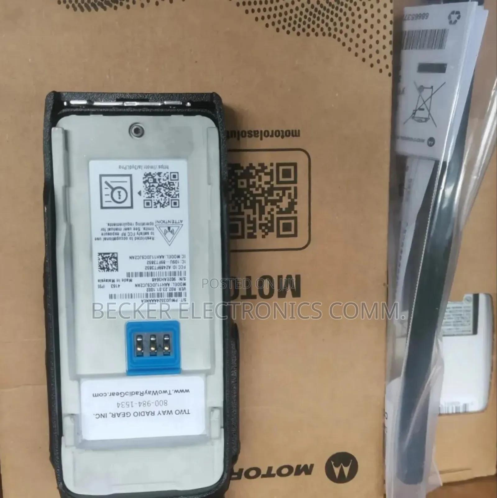 R2 Motorola Walkie Talkies