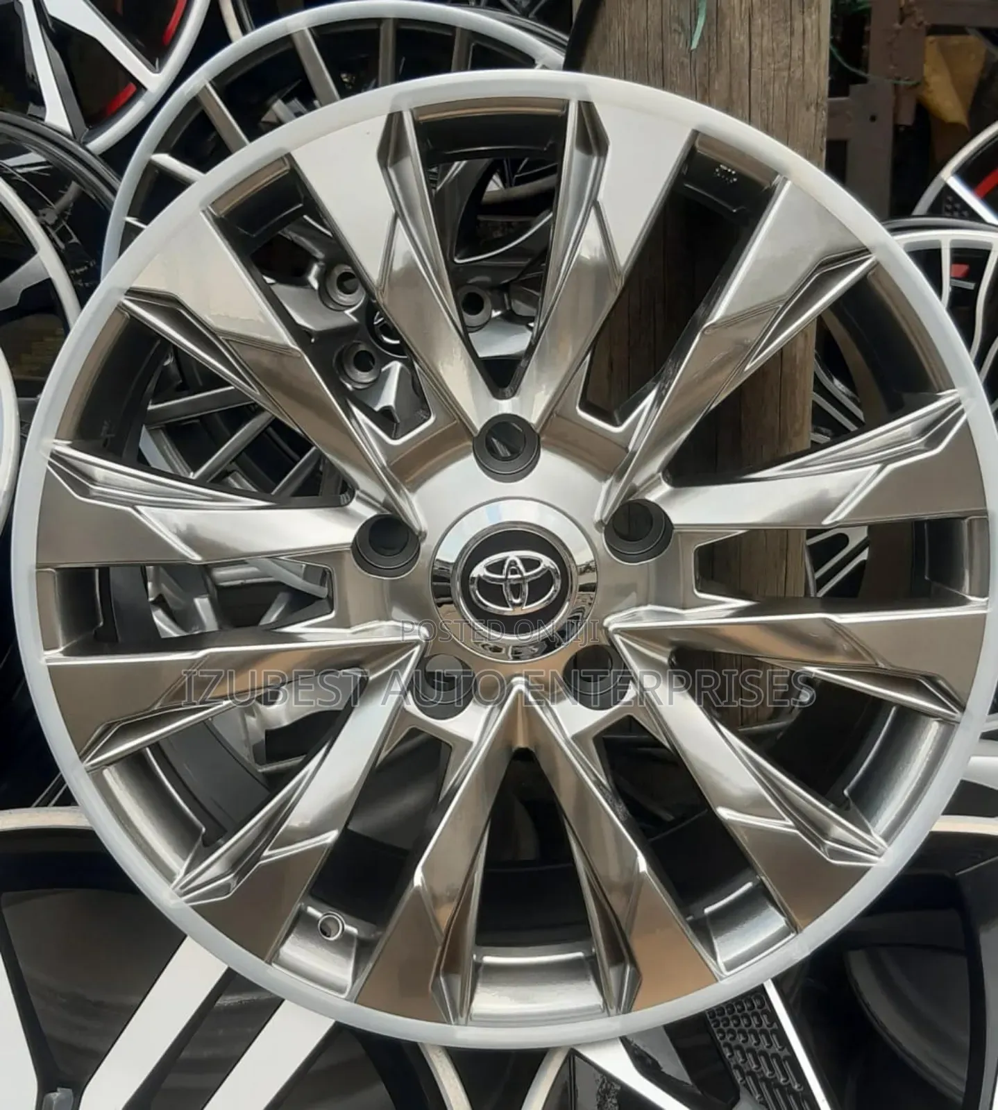 20inch Rim Land Cruiser 2025
