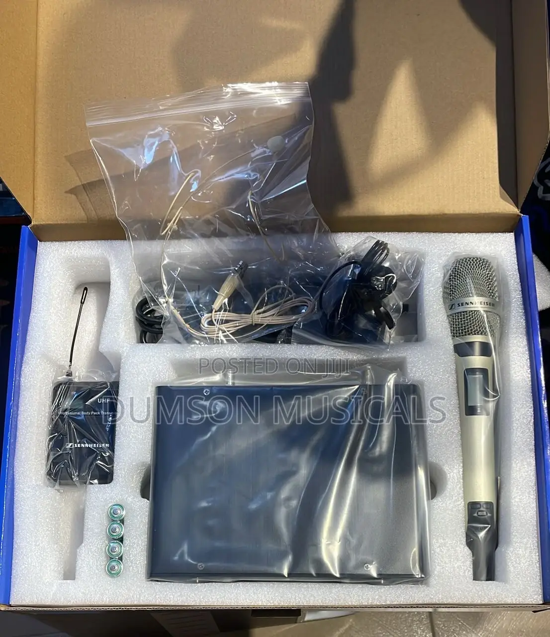 SKM-9000 Sennheiser One Handle Overheard and Lapel Wireless Microphone