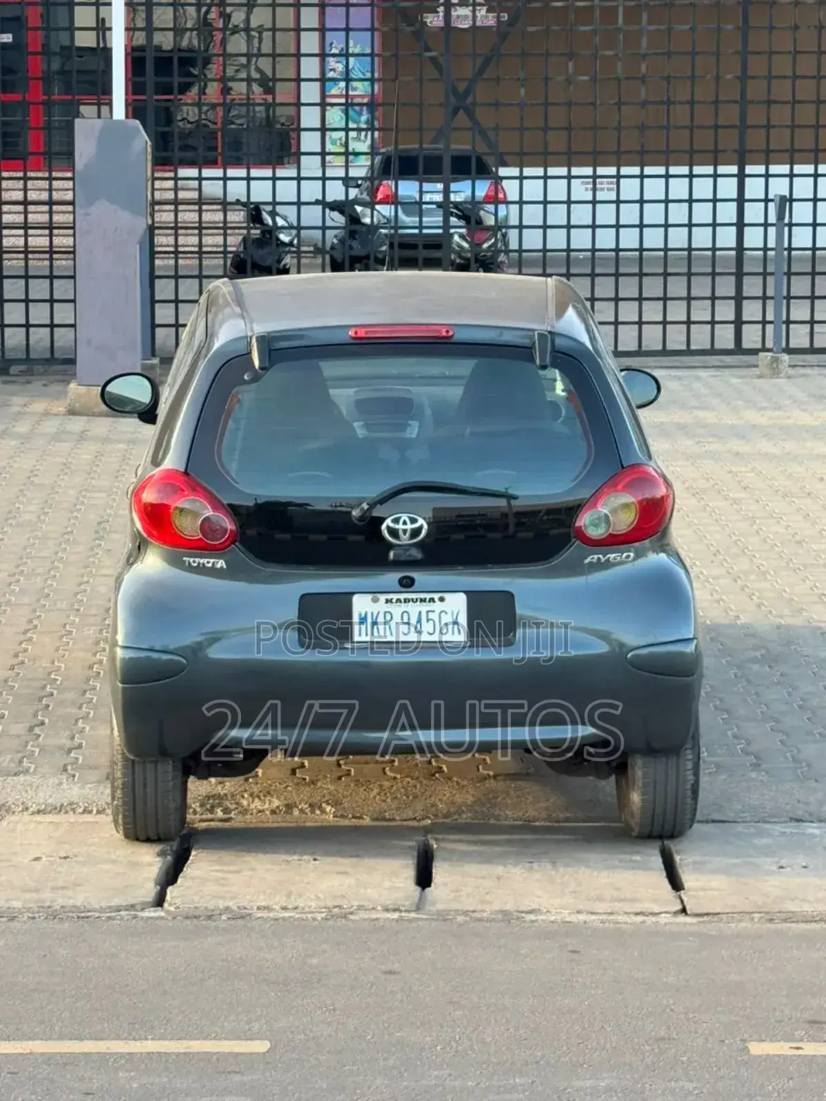 Toyota Aygo 2006 Gray