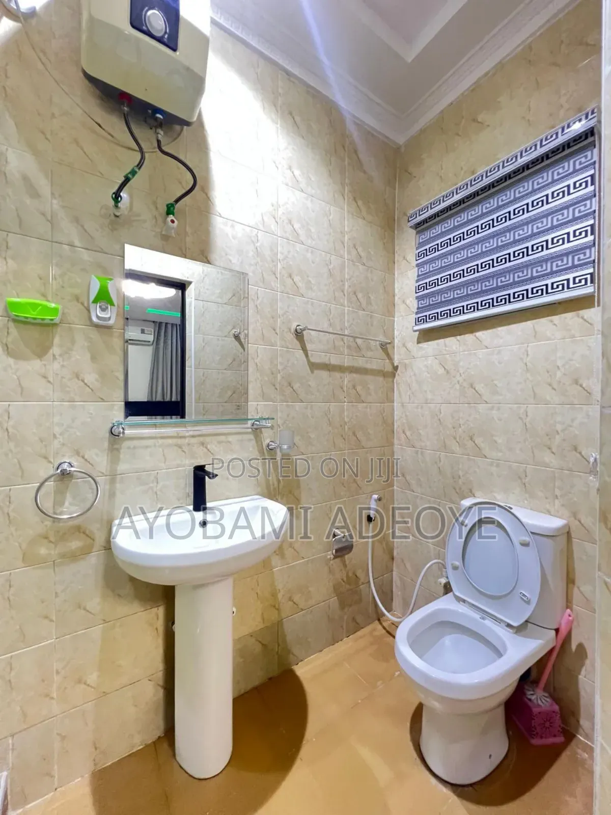 2 Bedroom Shortlet Apartment to Awoyaya