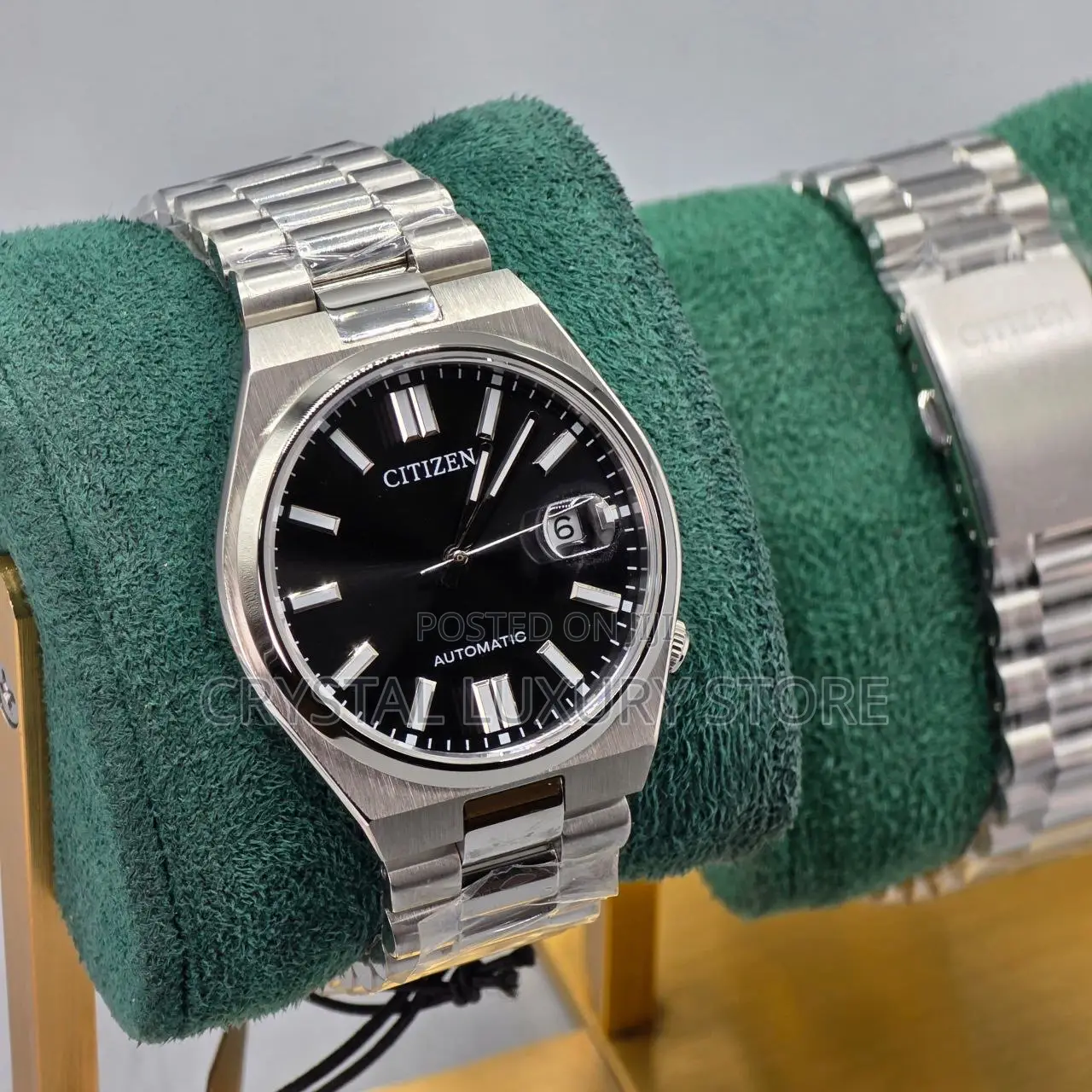 Citizen Quality Luxury Men Chain Strap Wristwatch