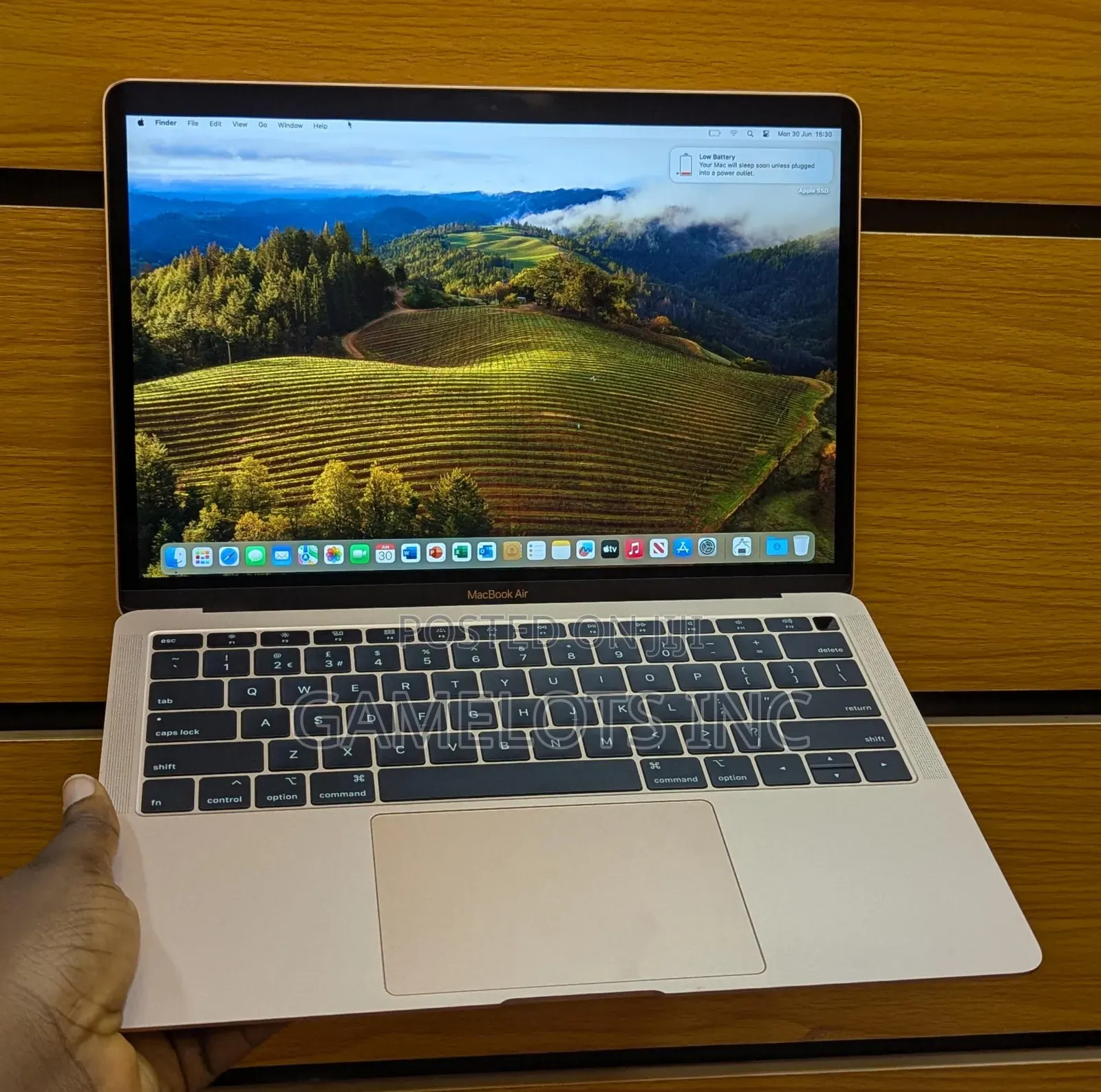 Laptop Apple MacBook Air 2018 16GB Intel Core i5 SSD 512GB