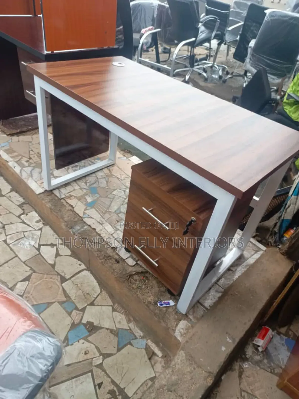 Modern Office Table