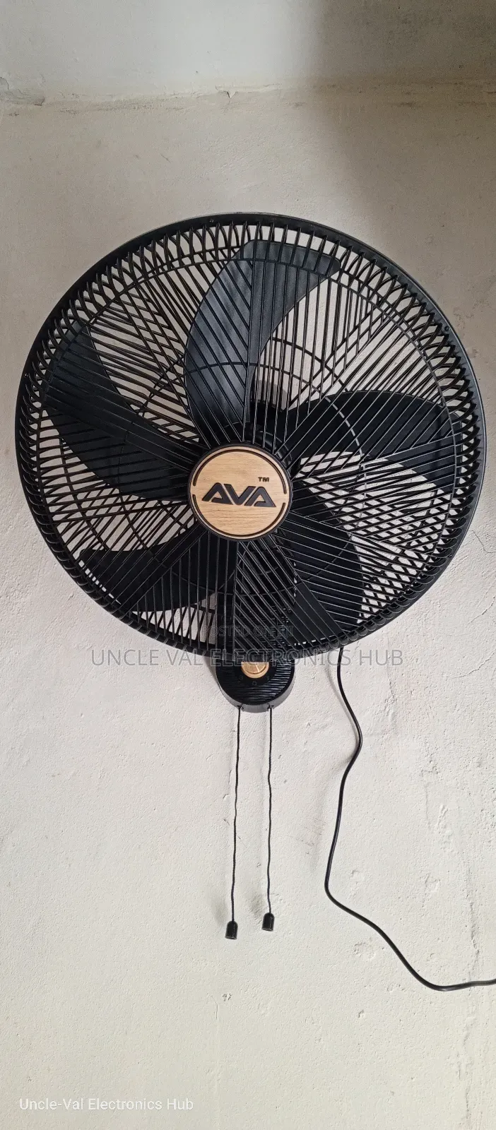 Ava 18" Wall Fan