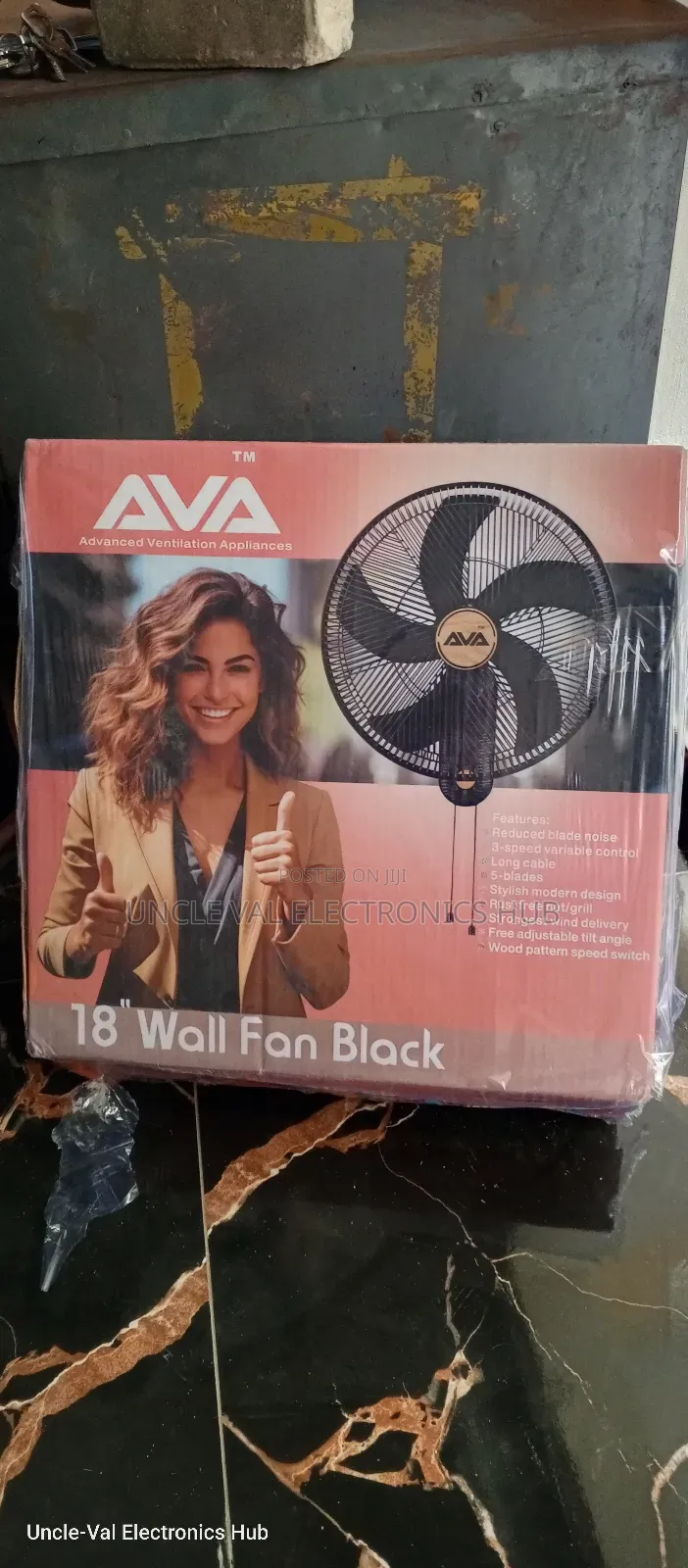 Ava 18" Wall Fan