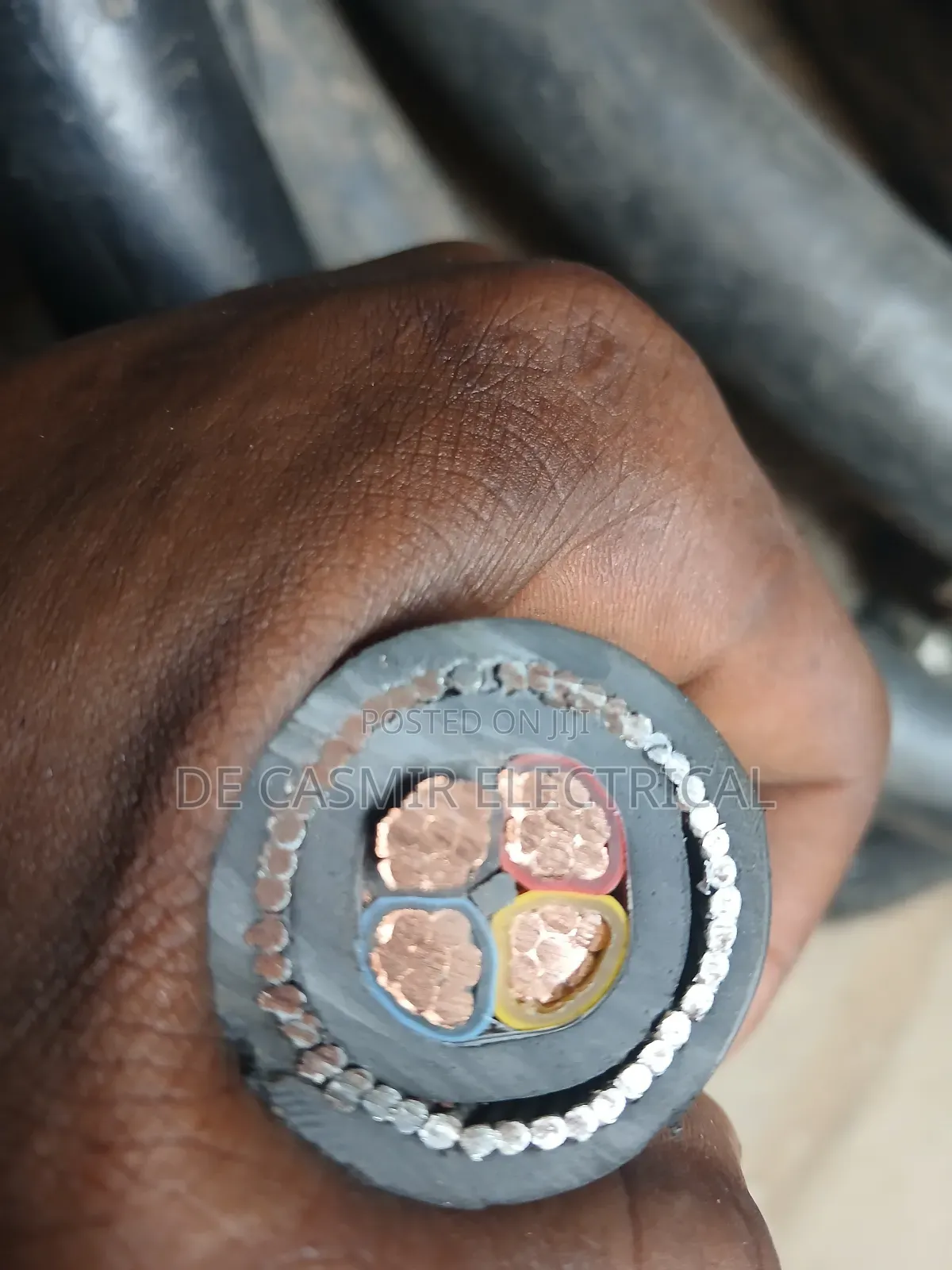 4x25mm2 Armoured Cable